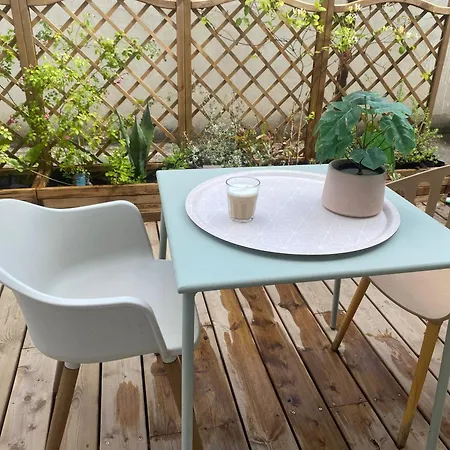 La Terrasse *